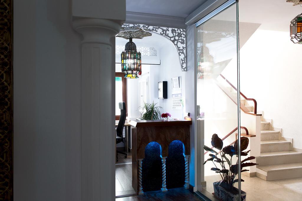 Hostal Alhambra - Adults Only Nerja Buitenkant foto