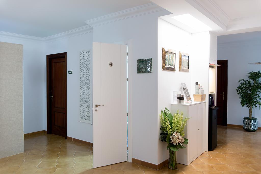 Hostal Alhambra - Adults Only Nerja Buitenkant foto