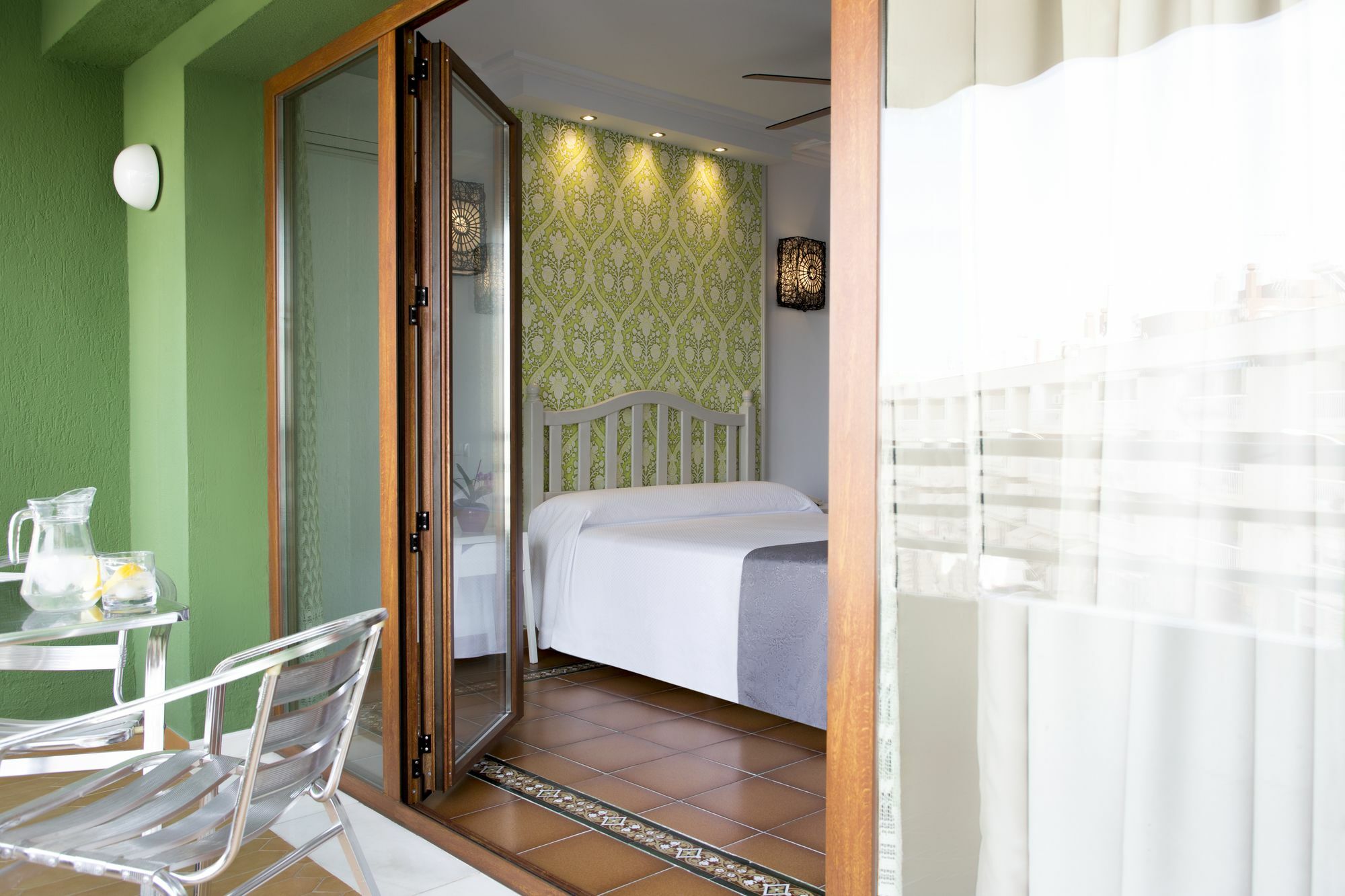 Hostal Alhambra - Adults Only Nerja Buitenkant foto